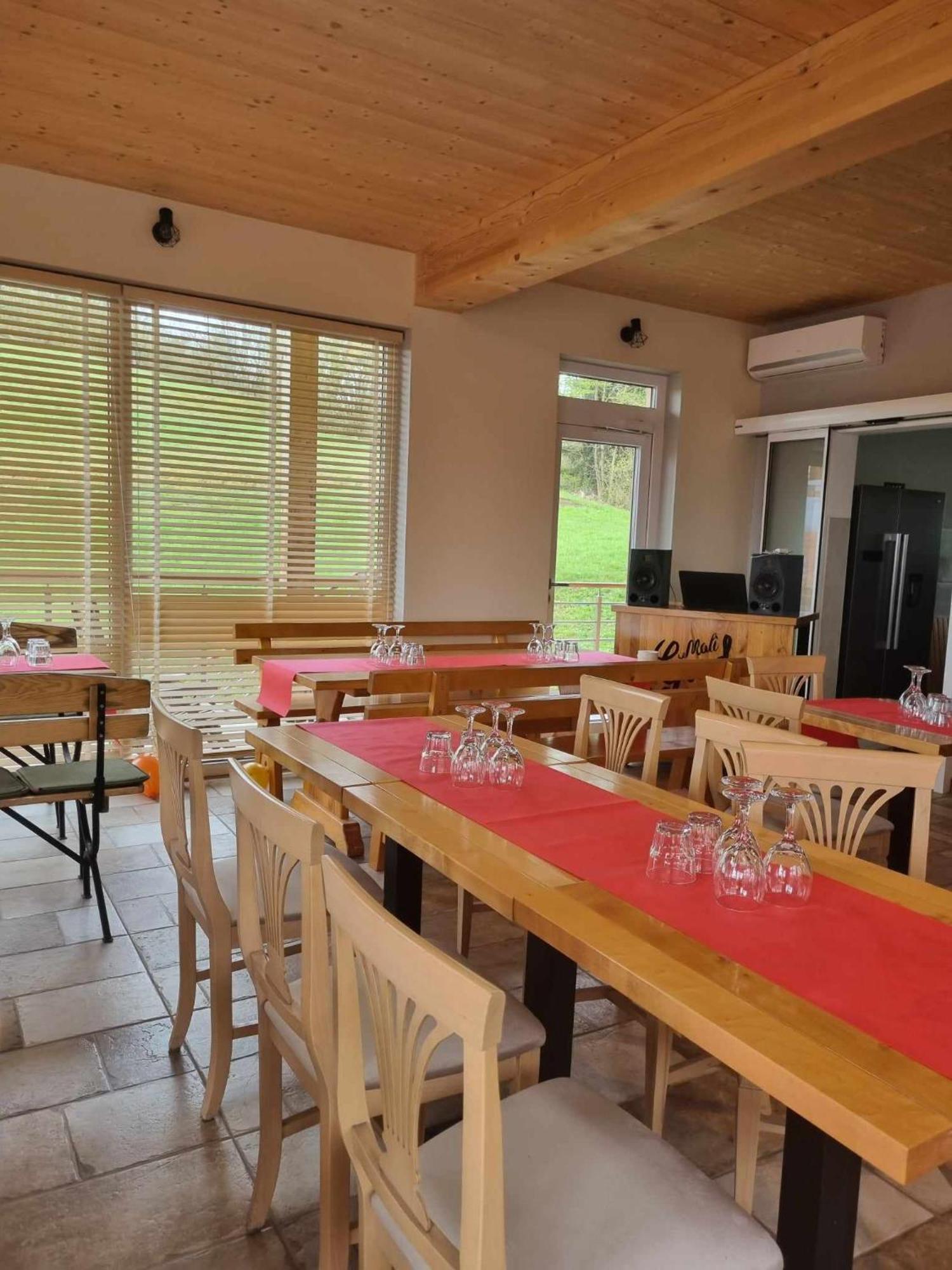 Resort Pri Hrastu Kamnik Esterno foto
