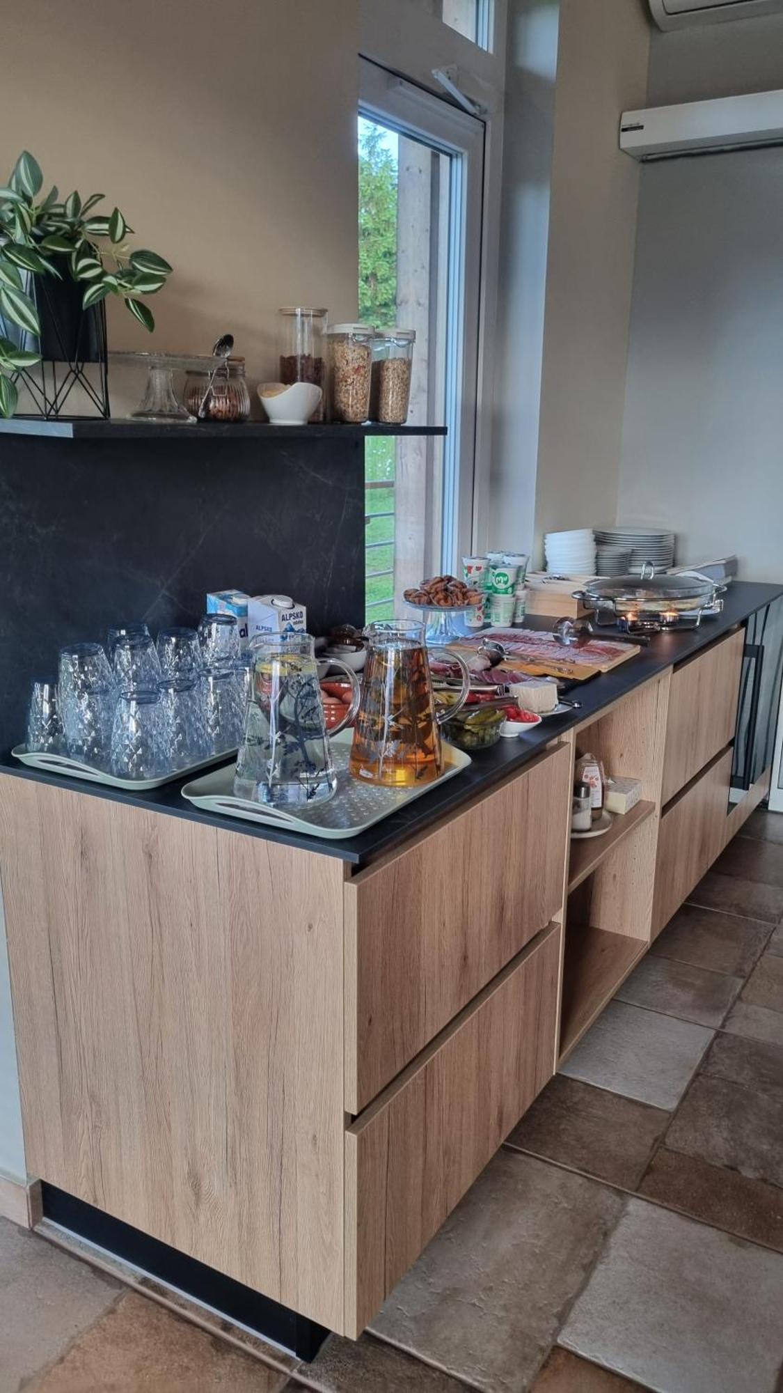 Resort Pri Hrastu Kamnik Esterno foto